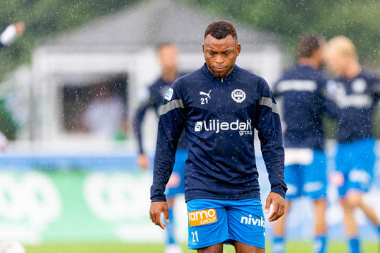 Värnamos Abdussalam Magashy före fotbollsmatchen i