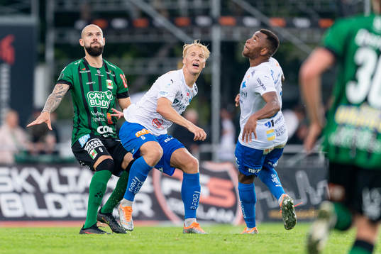 Varbergs Robin Simovic och Värnamos Victor Larsson