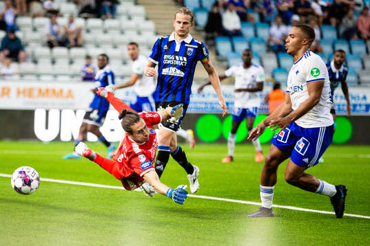 Sirius målvakt David Mitov Nilsson och IFK Norrköpings