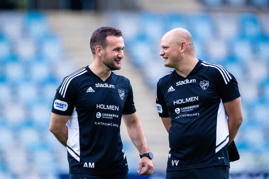 IFK Norrköpings assisterande tränare Anes Mravac och