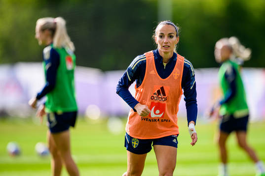 Kosovare Asllani