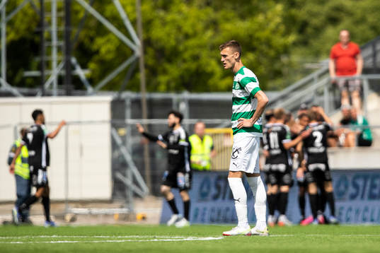Västerås SKs Viktor Granath deppar
