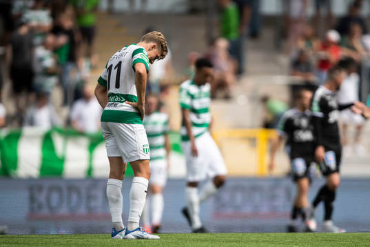 Västerås SKs Simon Gefvert deppar
