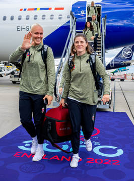 Maria Thorisdottir and Maren Mjelde of the Norwegian