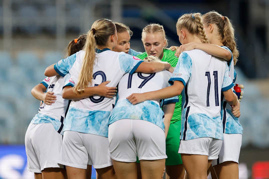 Selma Pettersen, Synne Brønstad, Selma Panengstuen, Thea