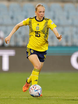 Lisa Löwing of Sweden