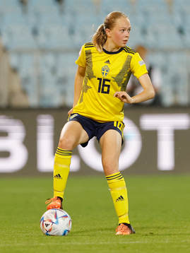 Lisa Löwing of Sweden