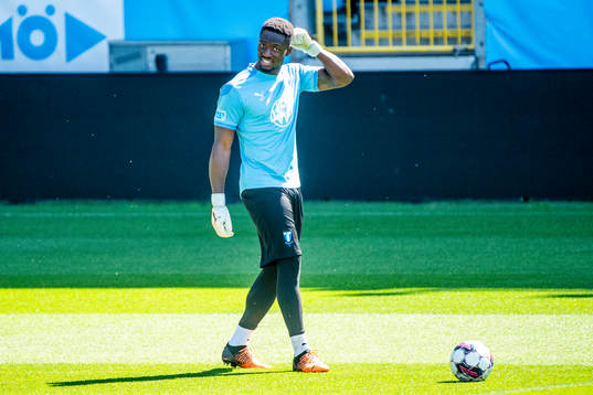Målvakt Ismael Diawara