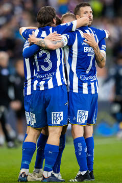 IFK Göteborgs spelare jublar