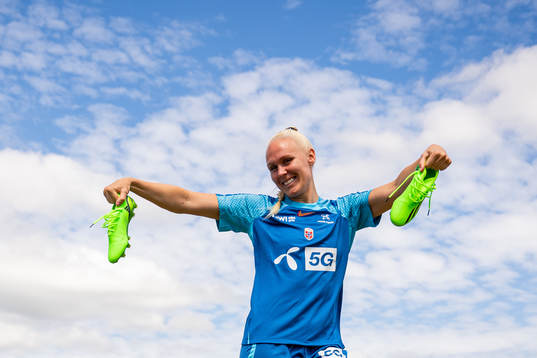 Maria Thorisdottir of the Norwegian national football team