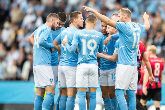 Martin Olsson of Malmö FF celebrates
