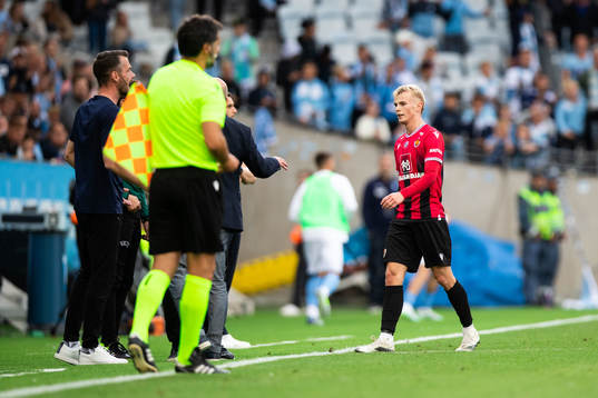Kristall Mani Ingason of Vikingur leaves the pitch