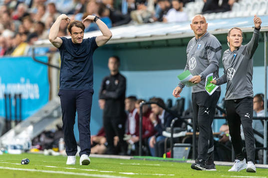 Milos Milojevic, head coach,  goalkeeper coach Jonnie Fedel