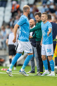 Ola Toivonen and Patriot Sejdiu of Malmö FF