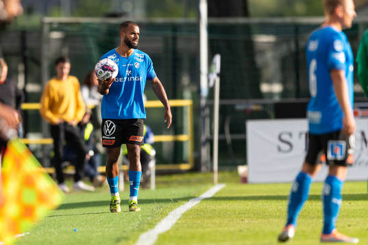 Halmstads Phil Ofosu-Ayeh