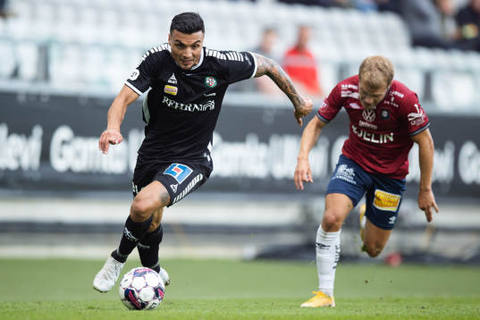 Örebros Ahmed Yasin  och Örgrytes Hampus Dahlqvist