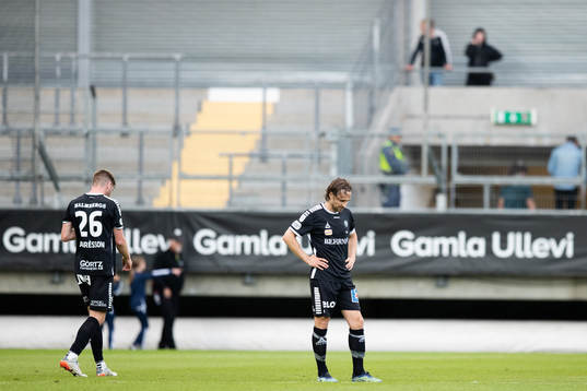 Örebros Kevin Walker deppar