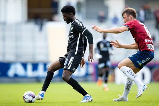 Victor Mpindi och Örgrytes Eric Nohlgren