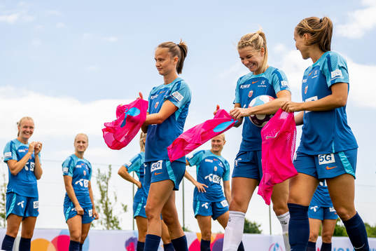 Caroline Graham Hansen, Ada Hegerberg and Guro Reiten of