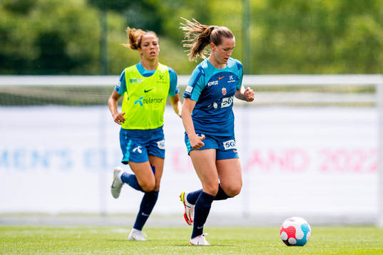 Celin Bizet Ildhusøy and Elisabeth Terland of the