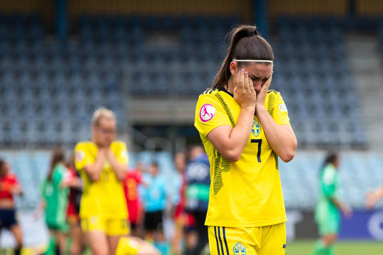 Emilia Pelgander of Sweden looks dejected