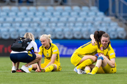 Wilma Leidhammar, Lisa Björk and Bea Sprung of Sweden