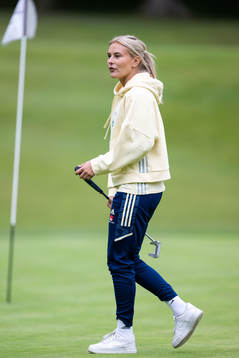 Amanda Nilden of Sweden