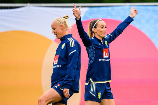 Caroline Seger and Kosovare Asllani