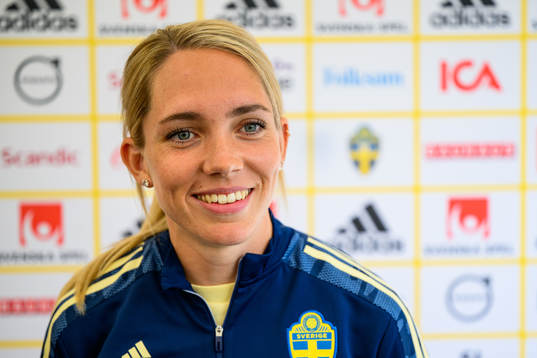 Elin Rubensson is interviewed by the media