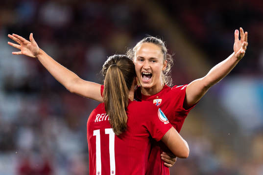 Guro Reiten and Caroline Graham Hansen of Norway celebrate