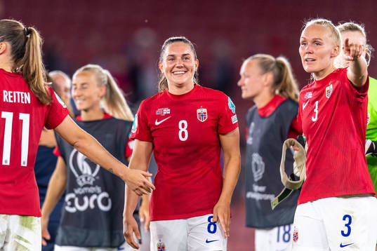 Vilde Bøe Risa celebrates