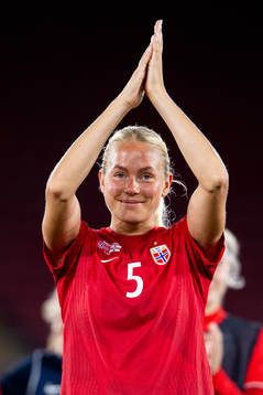 Guro Bergsvand of Norway celebrates