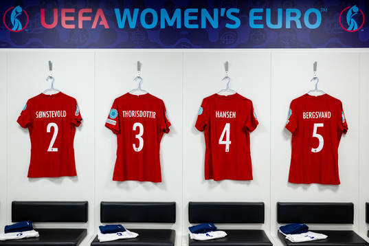 The kits of Anja Sønstevold, Maria Thorisdottir, Tuva