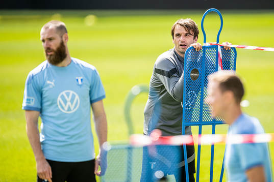 Bläddra bland fler bilder av Fotboll, Allsvenskan, Malmö FF, Träning 