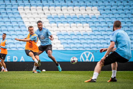 Eric Larsson och Isaac Kiese Thelin