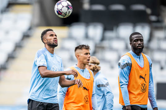 Isaac Kiese Thelin och Mahame Siby