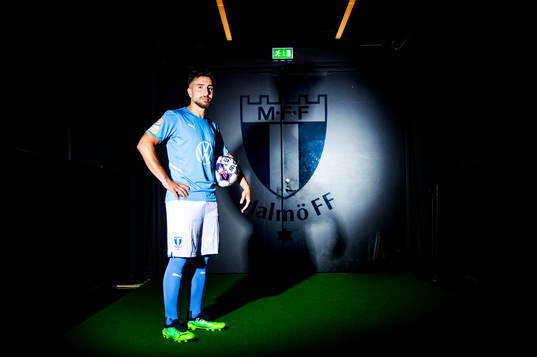 Malmö FF presenterar Moustafa Zeidan som ny spelare