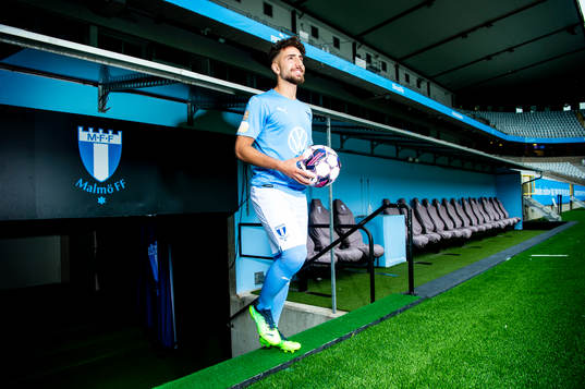 Malmö FF presenterar Moustafa Zeidan som ny spelare