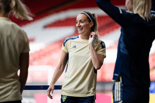Kosovare Asllani