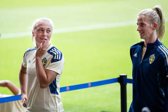 Hanna Bennison and Sofia Jakobsson