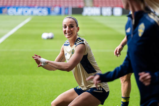 Kosovare Asllani