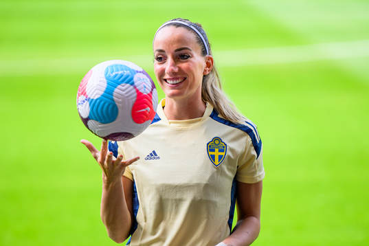 Kosovare Asllani