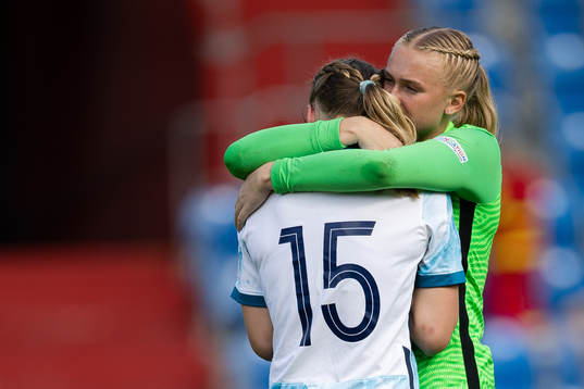 Oda Johansen and Goalkeeper Selma Panengstuen of Norway