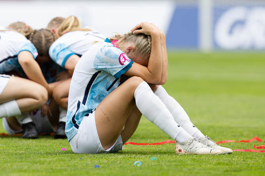 Thea Kyvåg of Norway looks dejected
