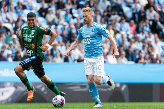 Varbergs Luke Le Roux och Malmö FFs Anders Christiansen