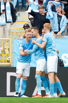Malmö FFs Anders Christiansen och Veljko Birmancevic jublar
