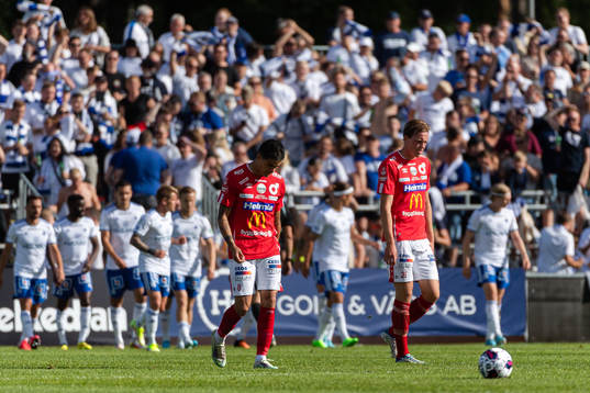 Degerfors spelare deppar