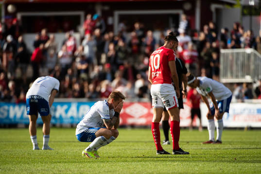 IFK Norrköpings Ari Freyr Skúlason och Degerfors Dijan