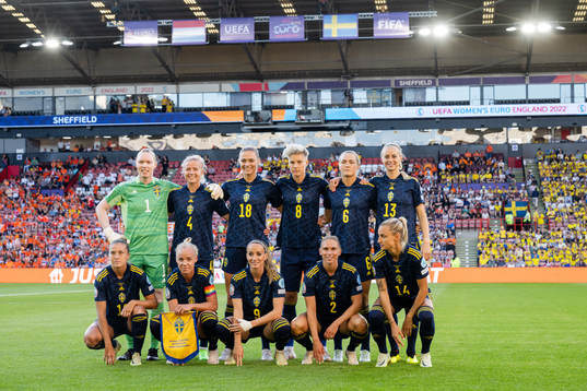 The starting eleven of Sweden pose for a team photo