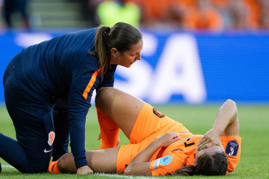 Aniek Nouwen of Netherlands in pain